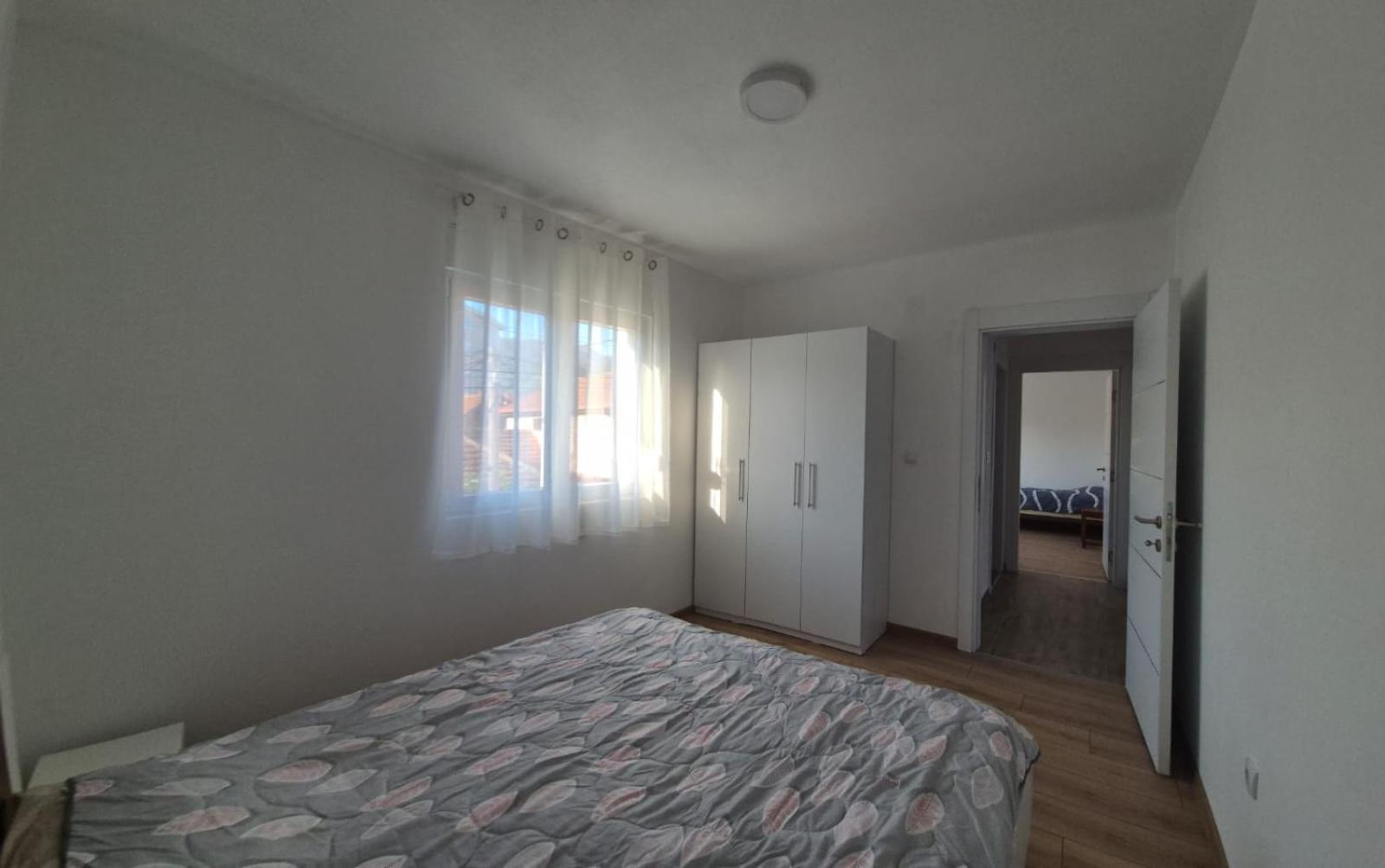 Apartman Milos - centar grada free parking view 2