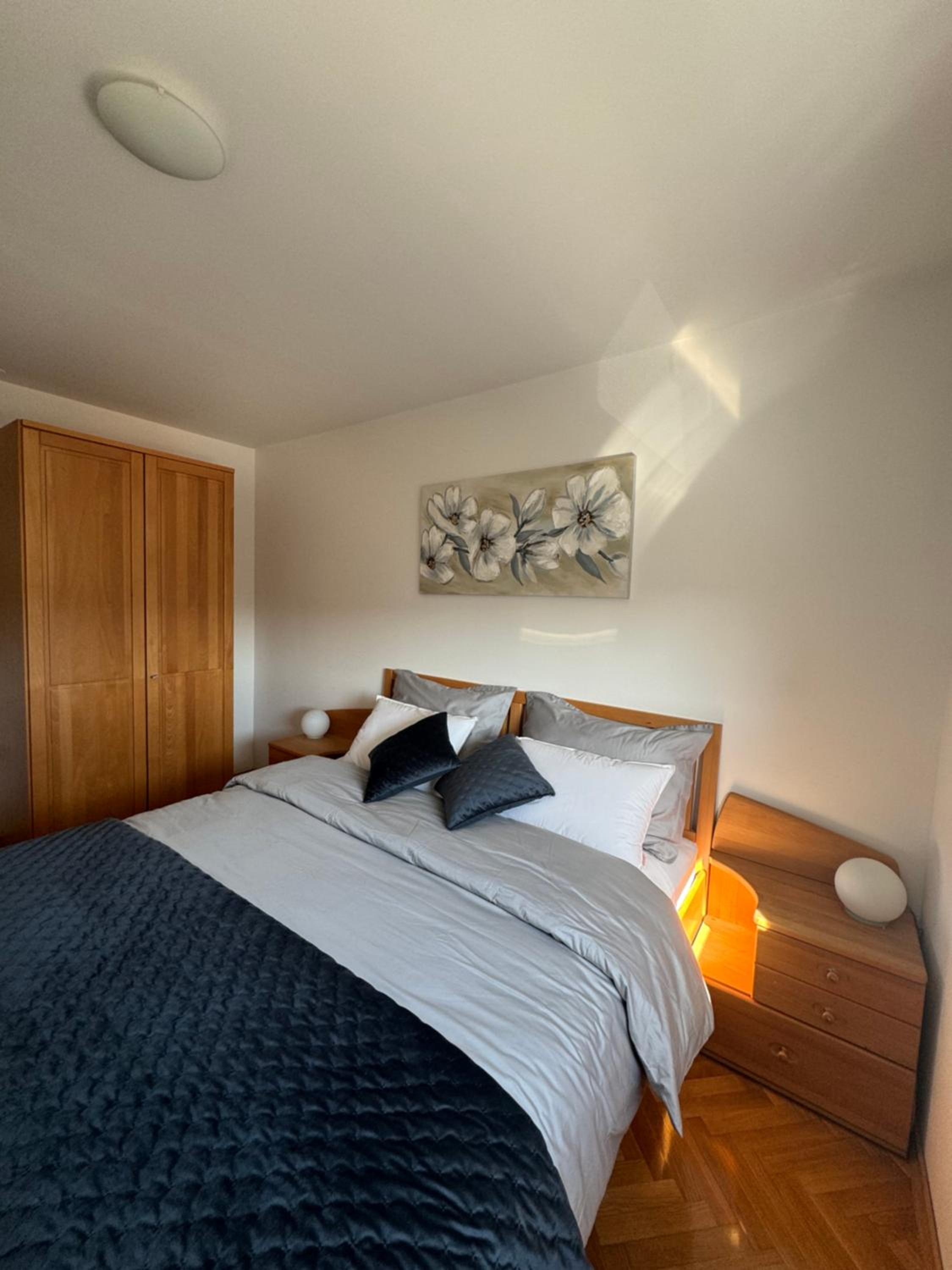 Sea Breeze Apartment
