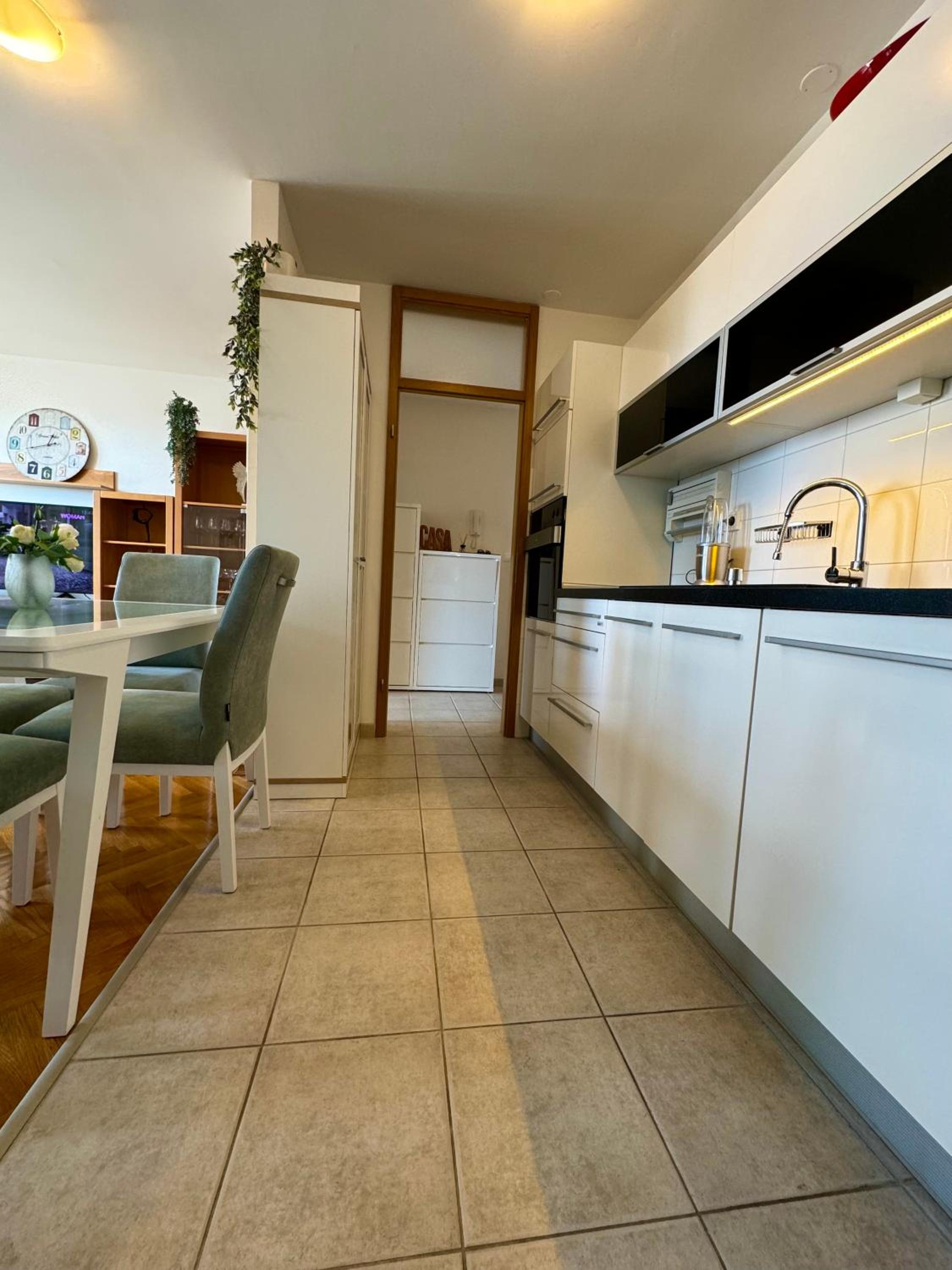 Sea Breeze Apartment