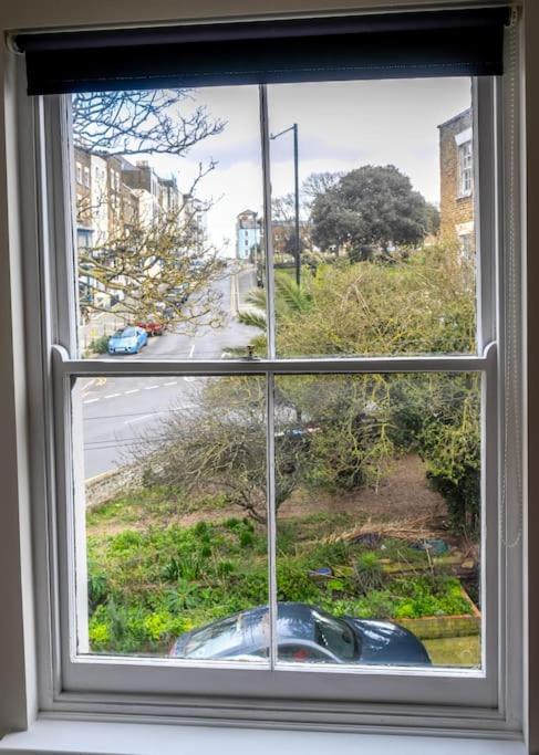 Heart of Margate Old Town, Historic Home, Driveway for 2 cars view 3
