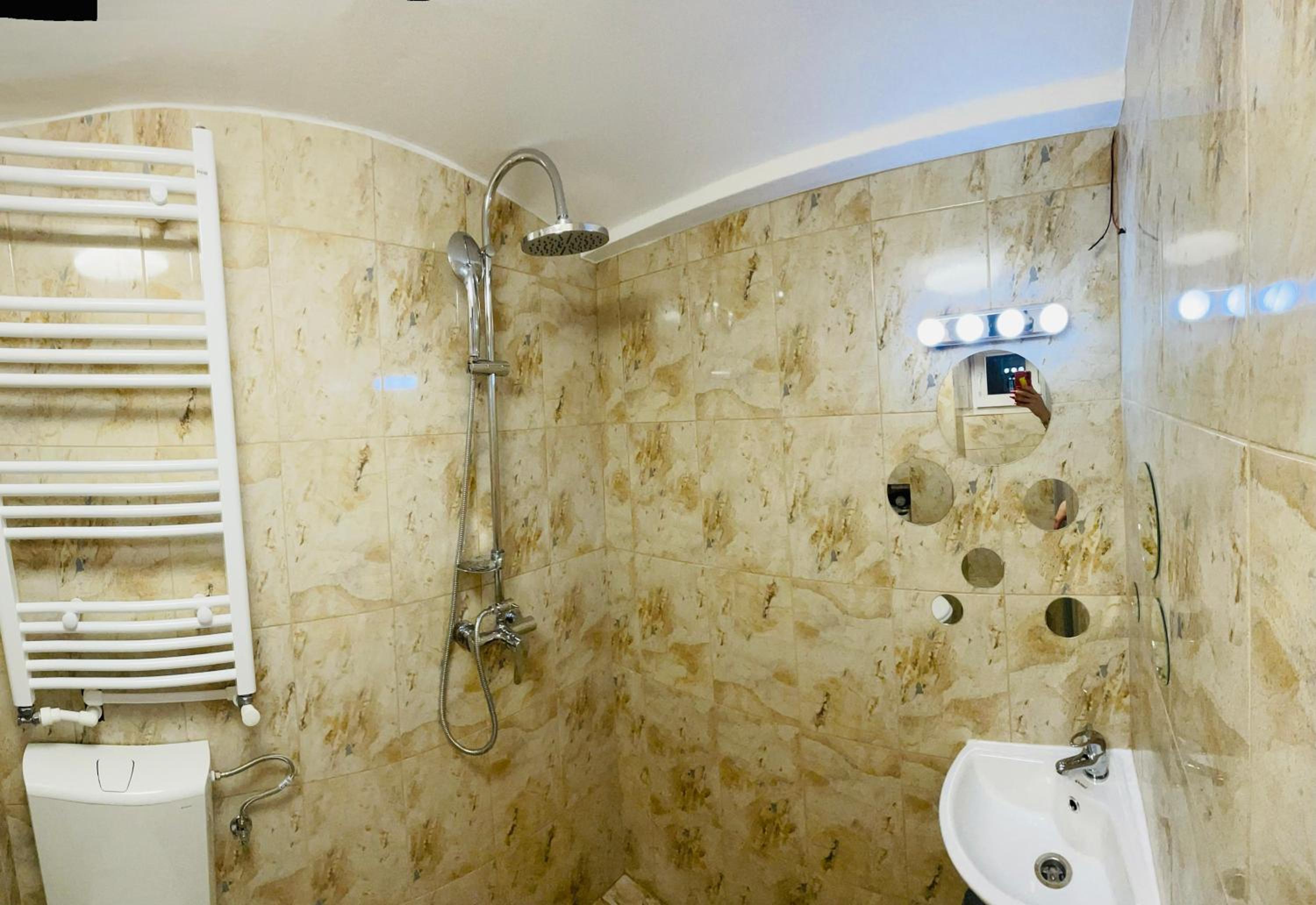 Cozy Room Old Town Sibiu-Sac Voyage Ocnei view 3