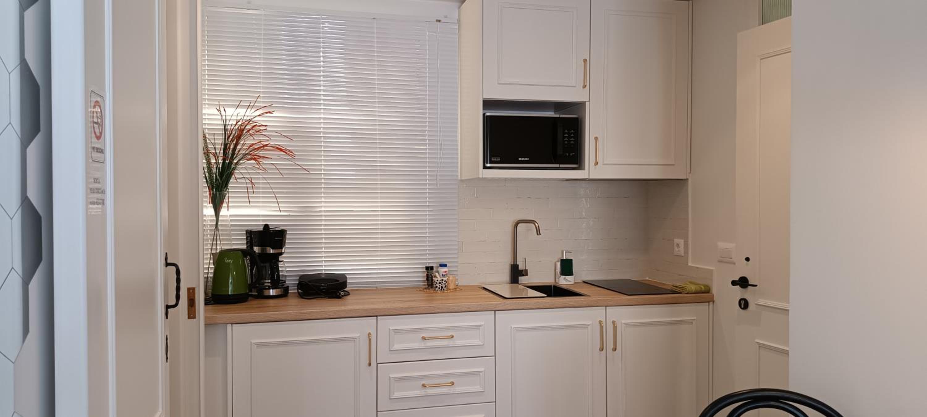 MUSES LUXURY SUITES