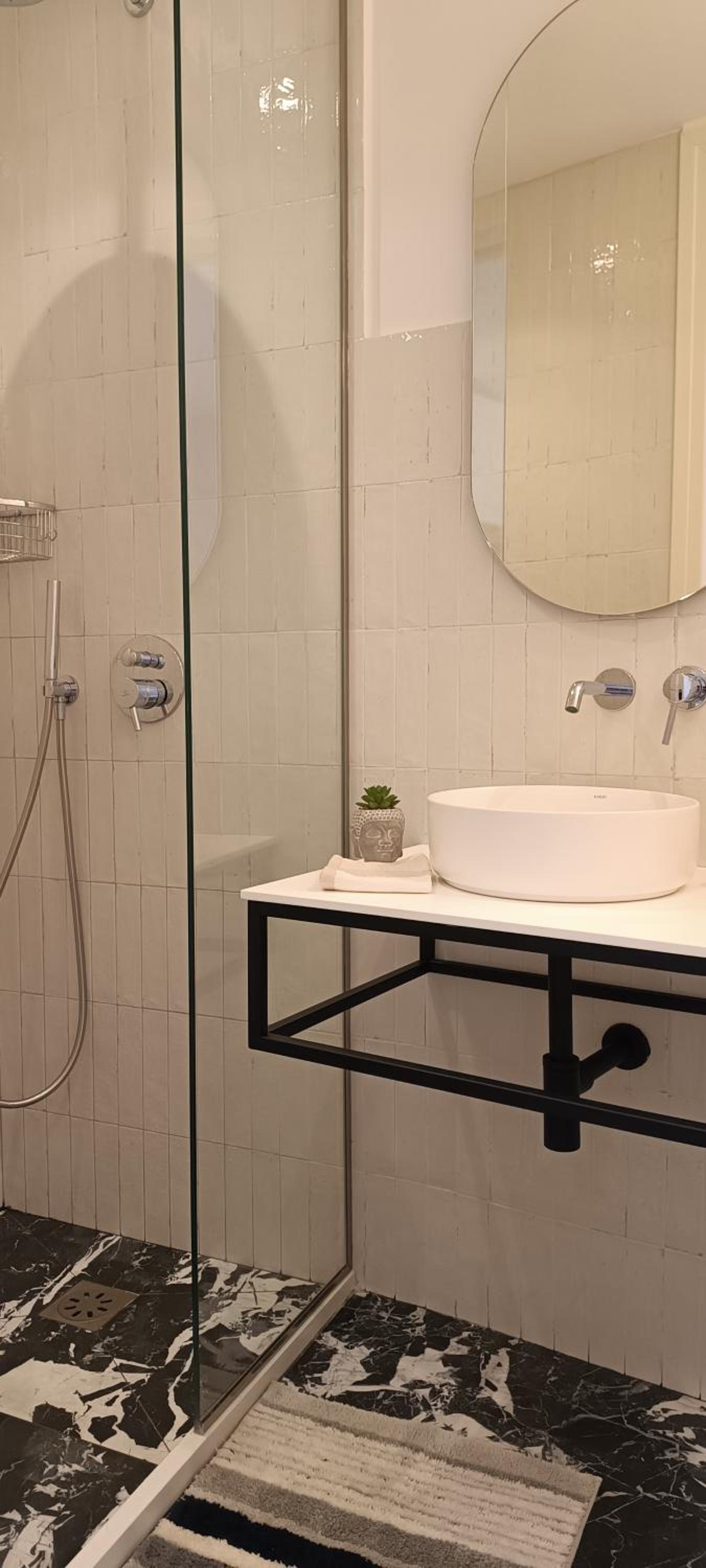 MUSES LUXURY SUITES