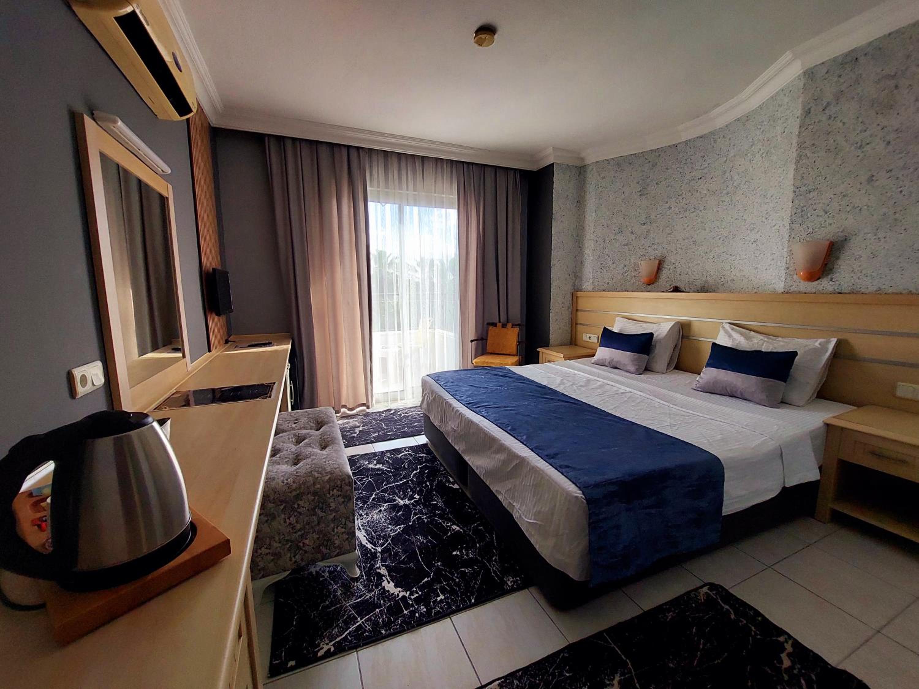 Summer rose hotel - Image 51