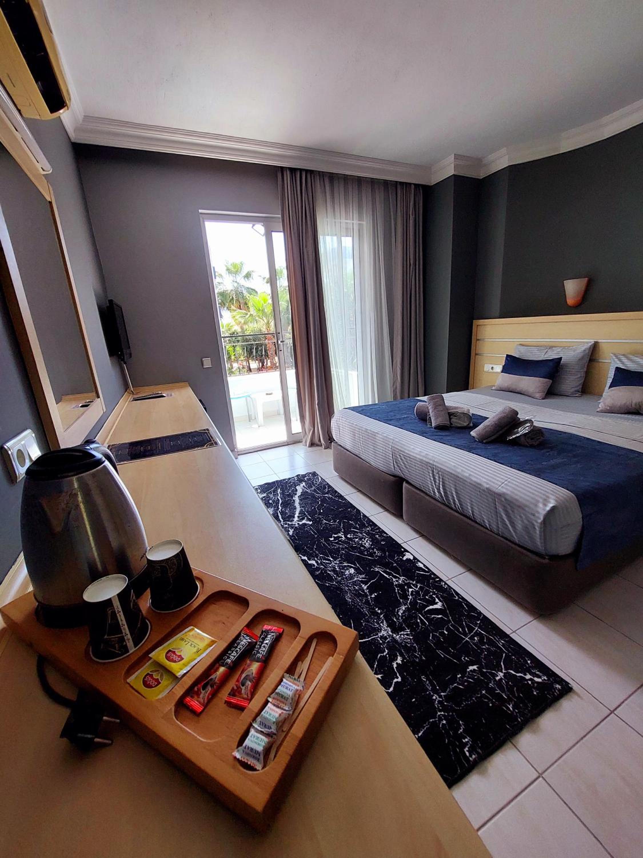 Summer rose hotel - Image 49