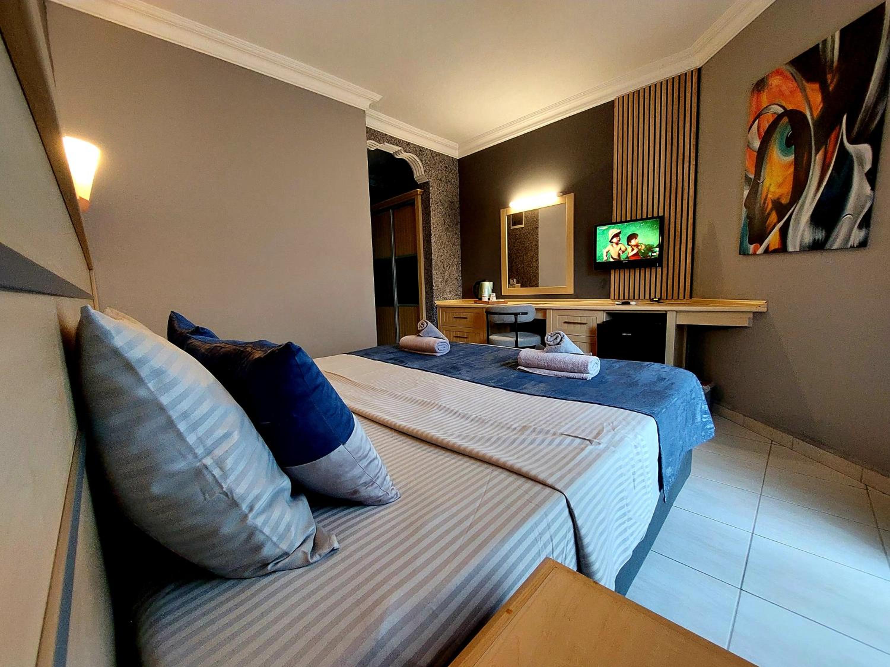 Summer rose hotel - Image 19