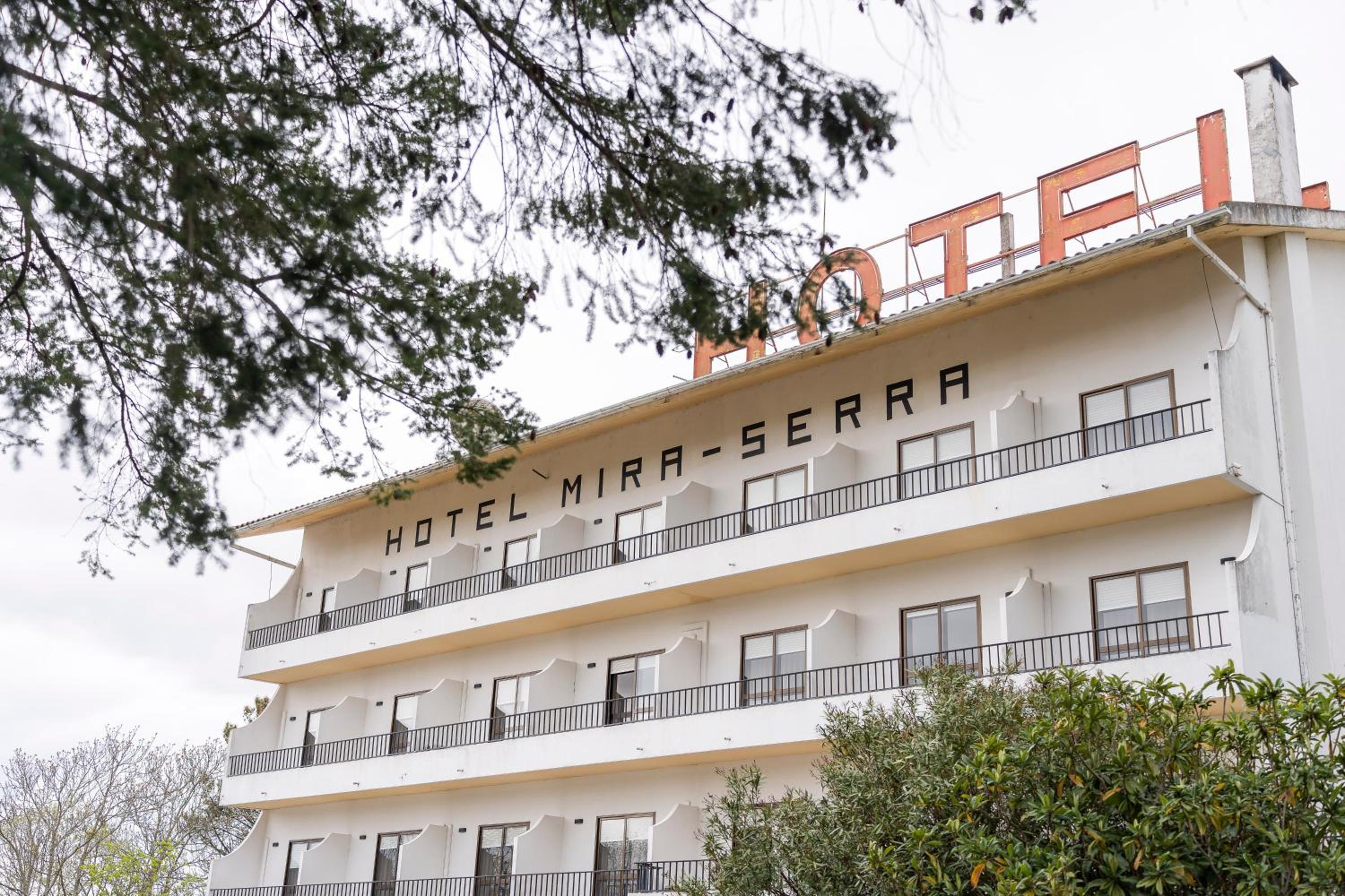 Hotel Mira Serra - Image 1