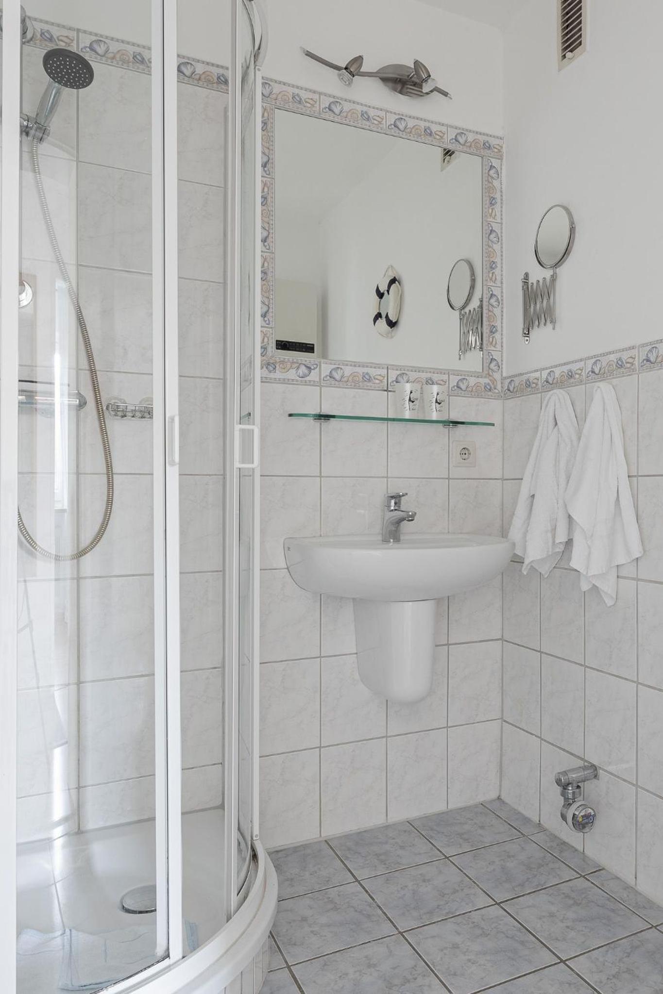App Meerzeit en List — bathroom