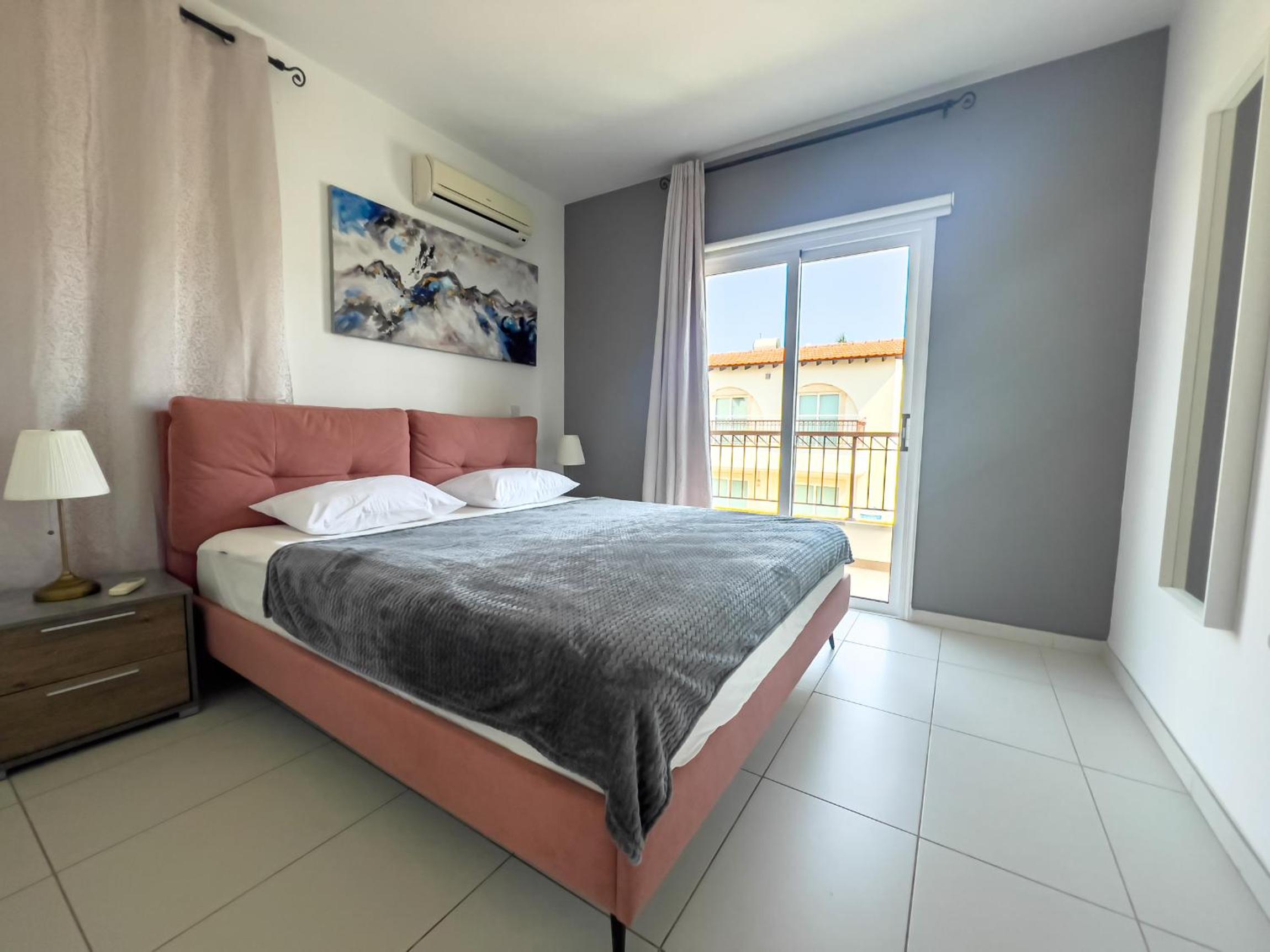 Villa Melinda - Beach & Pool Retreat