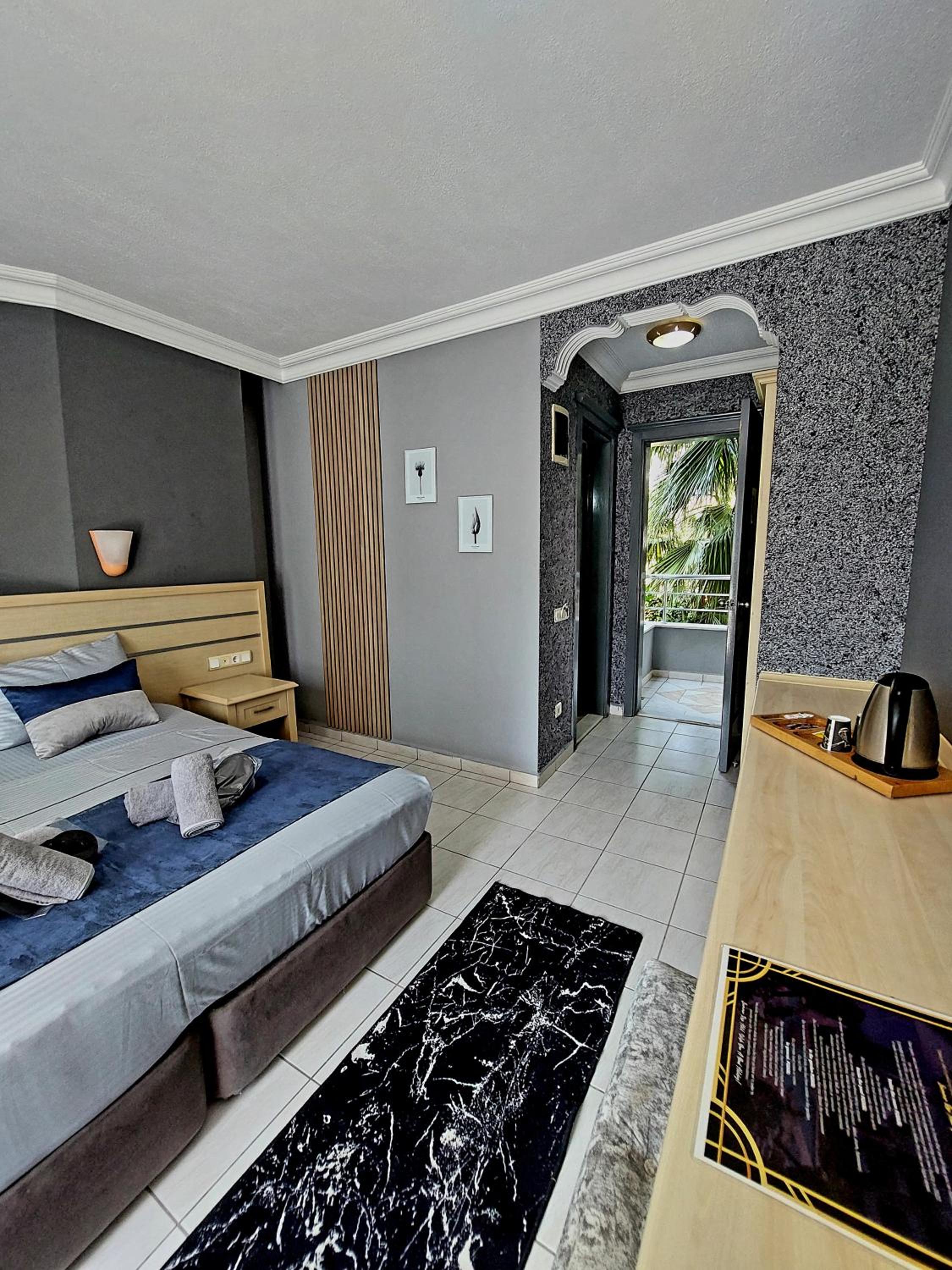 Summer rose hotel - Image 22