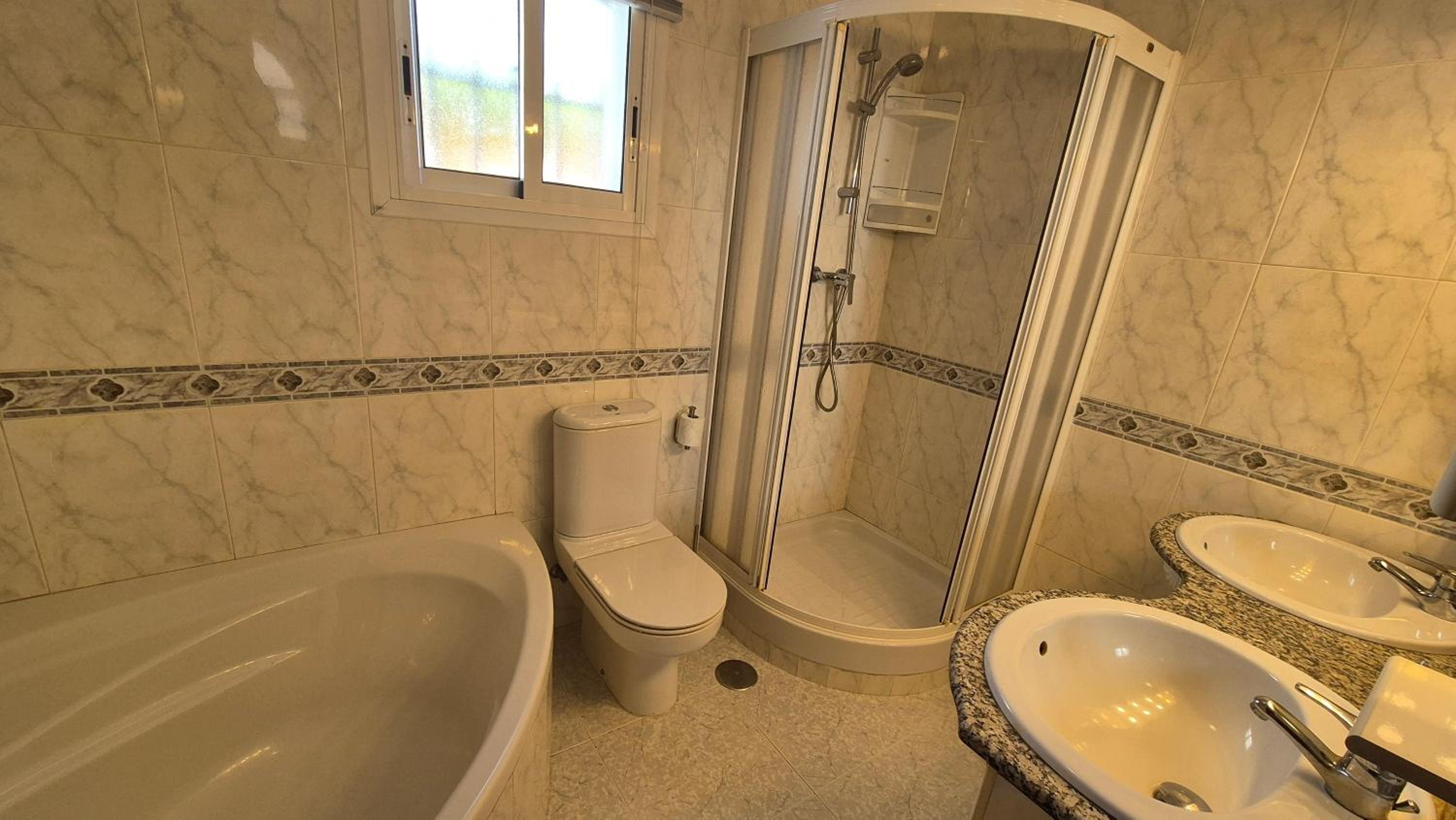 Las Colinas