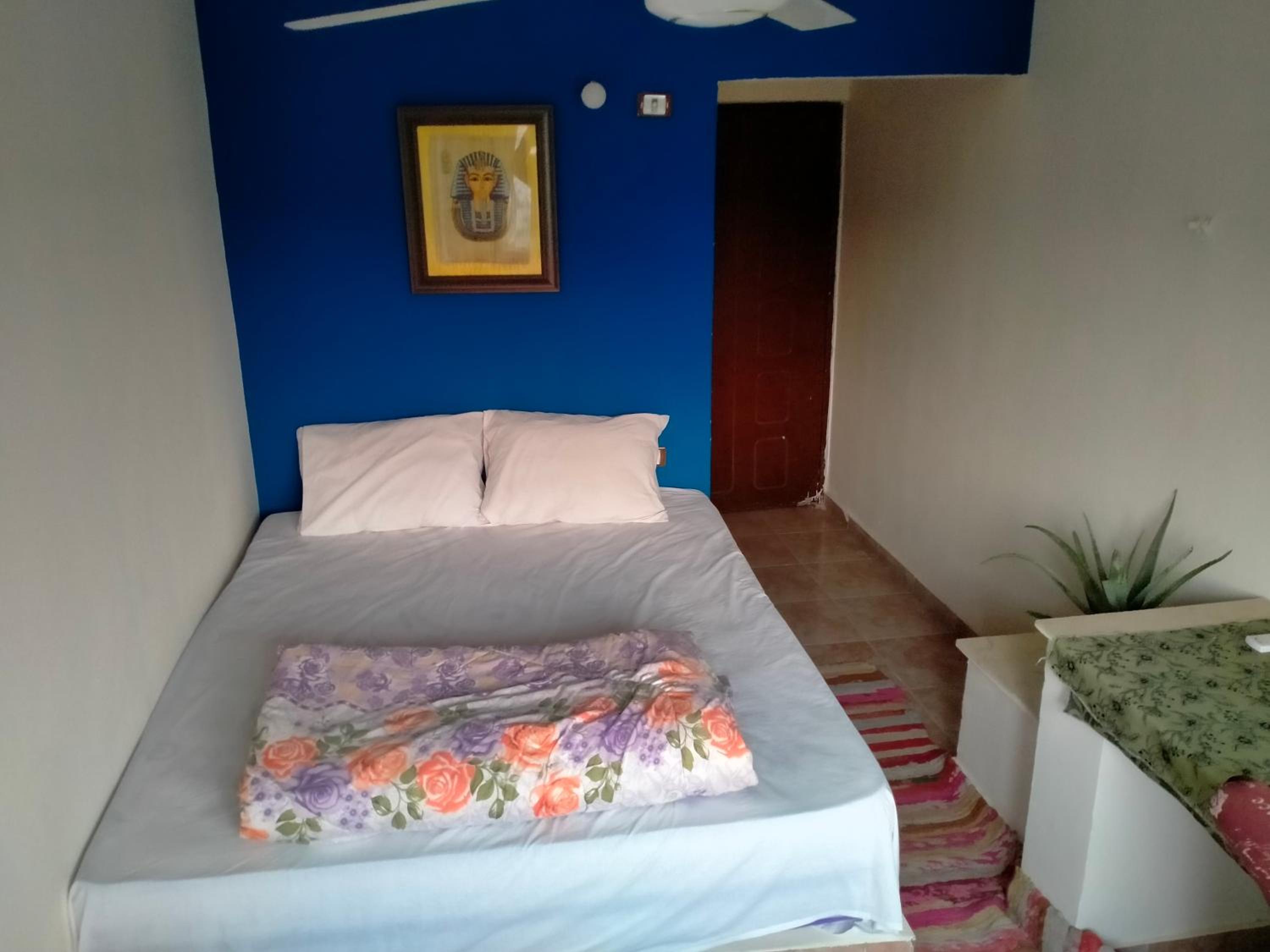 Seror Guest House