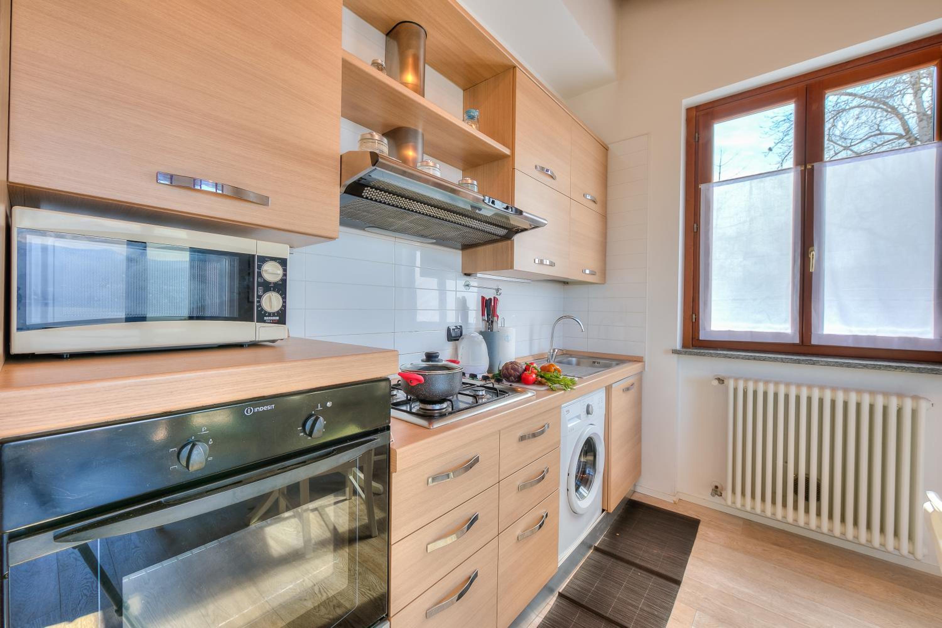 La Brezza Del Lago Maggiore with view - Happy Rentals view 3