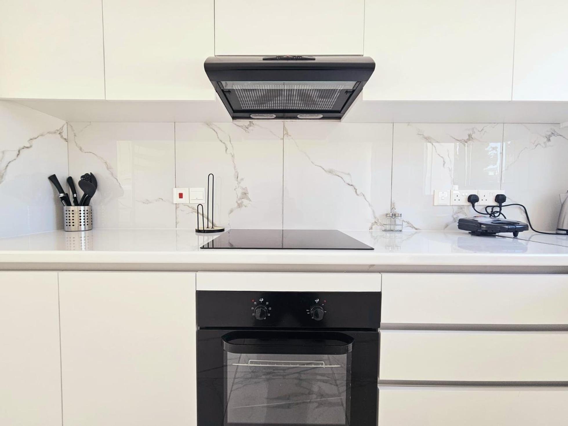 2BD Garden Apartment
