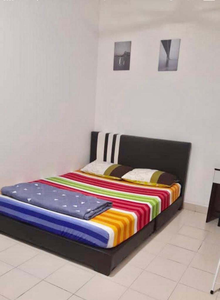EZ Apartment photo 3