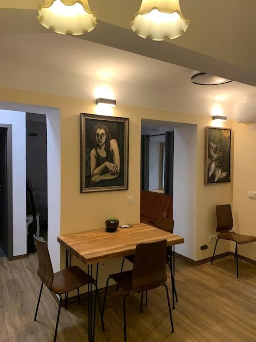 Art Apartment City Center Lj view 2