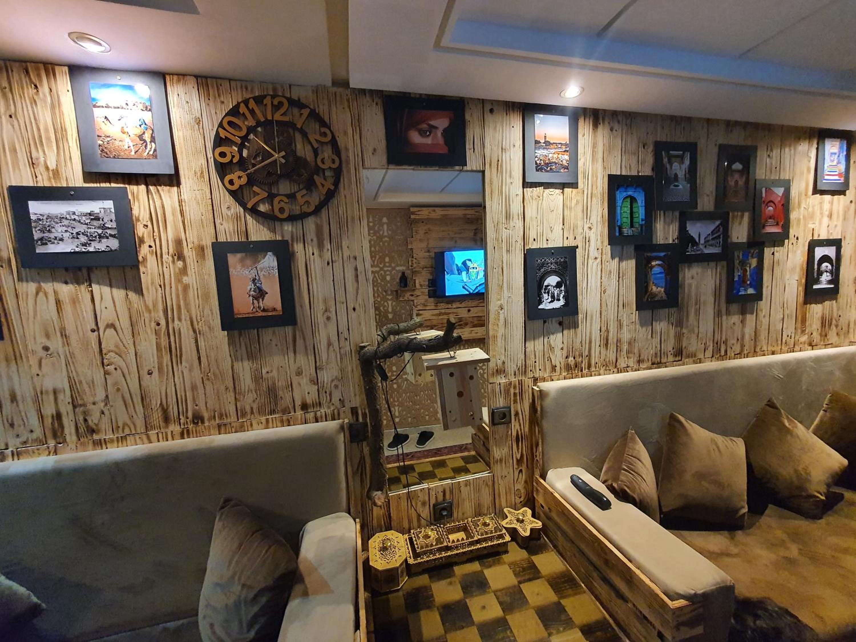 lounge