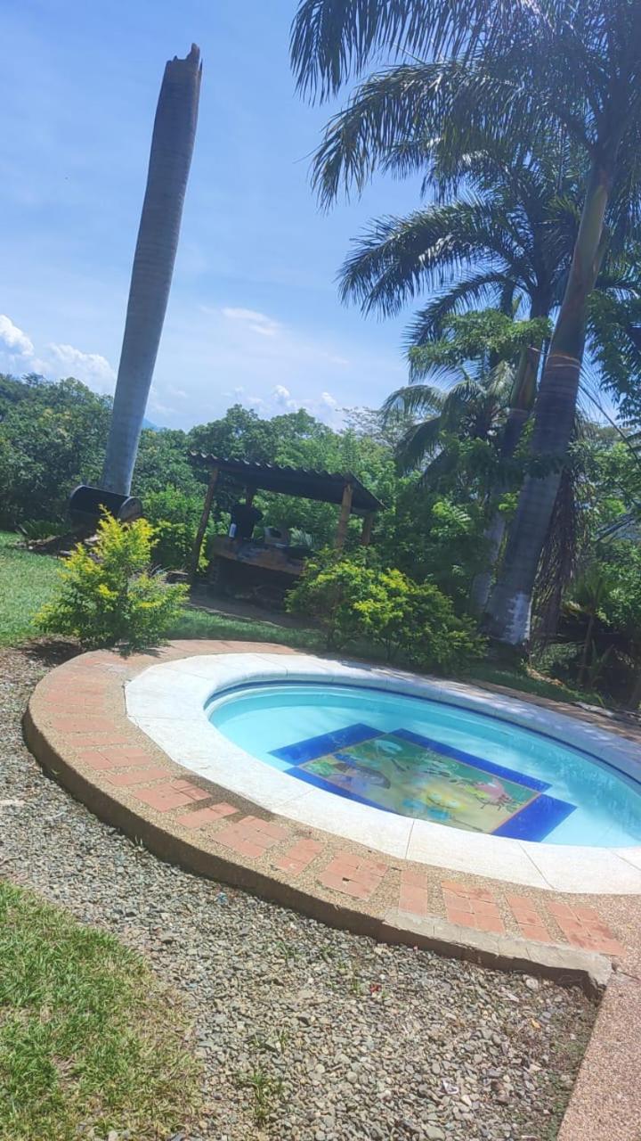 Finca de la pintada