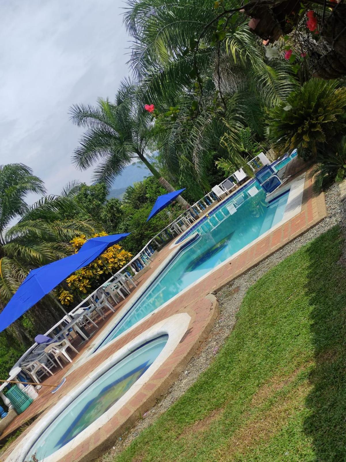 Finca de la pintada