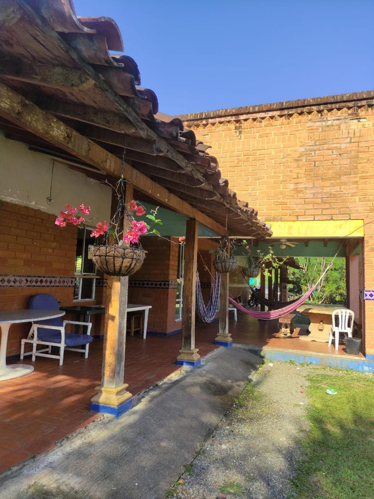 Finca de la pintada