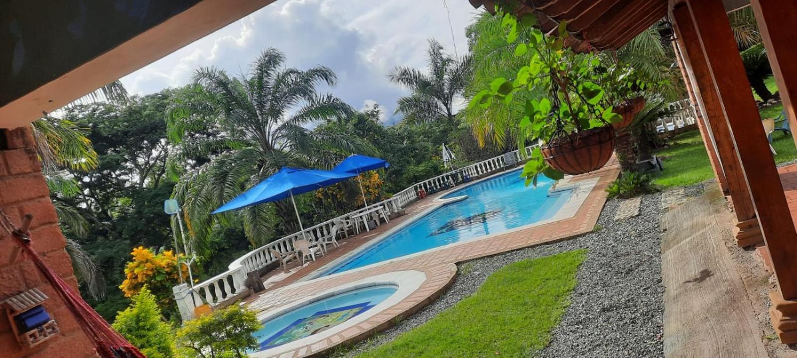 Finca de la pintada