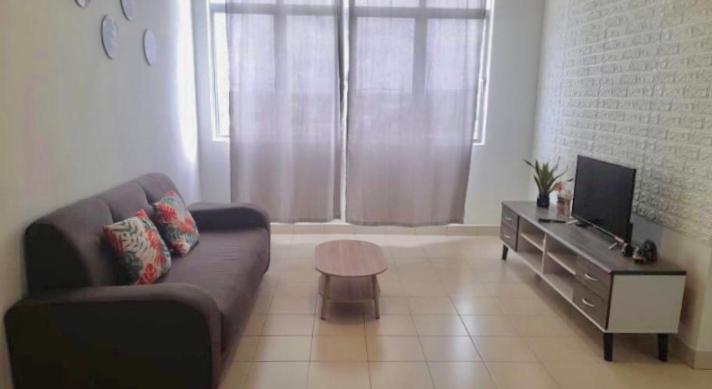 EZ Apartment photo 2