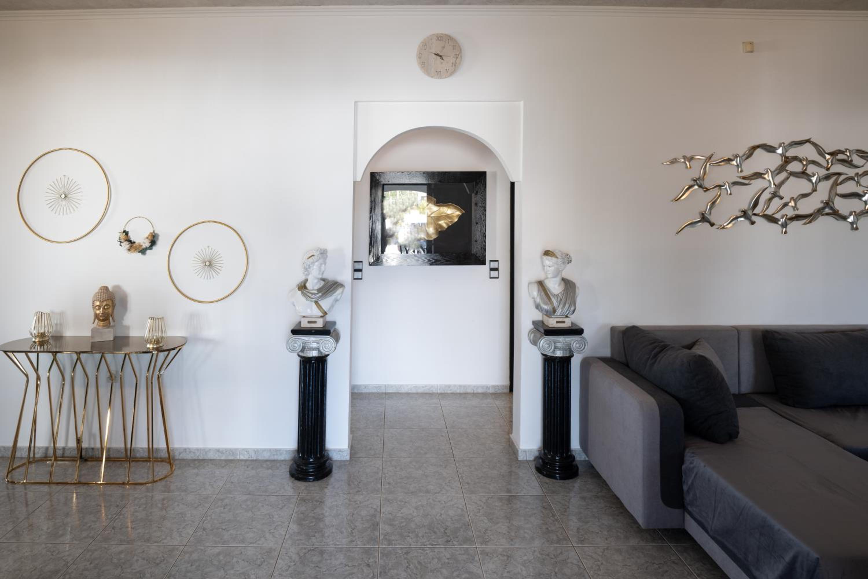 Albireo Luxury Villa
