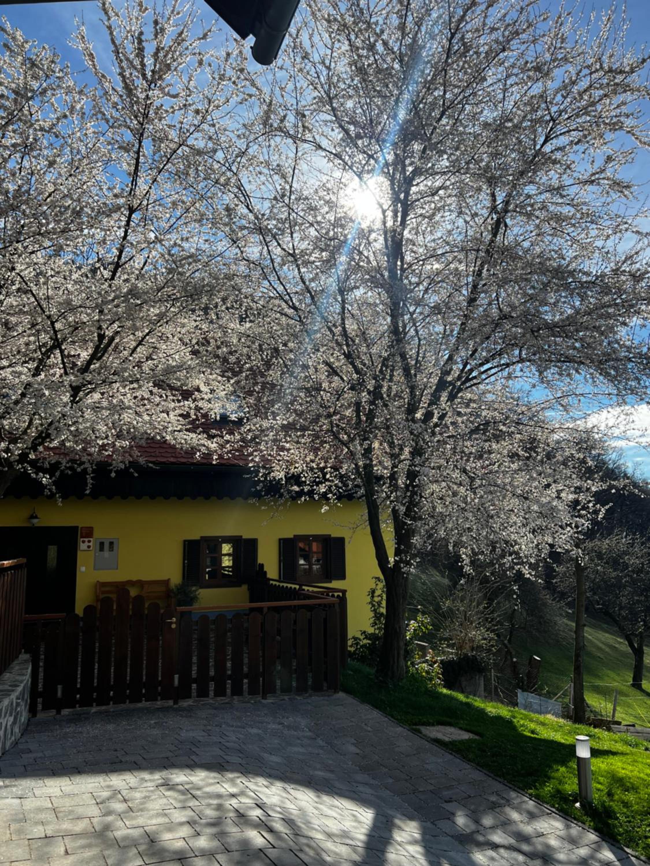 Boutique Farm Hrovat