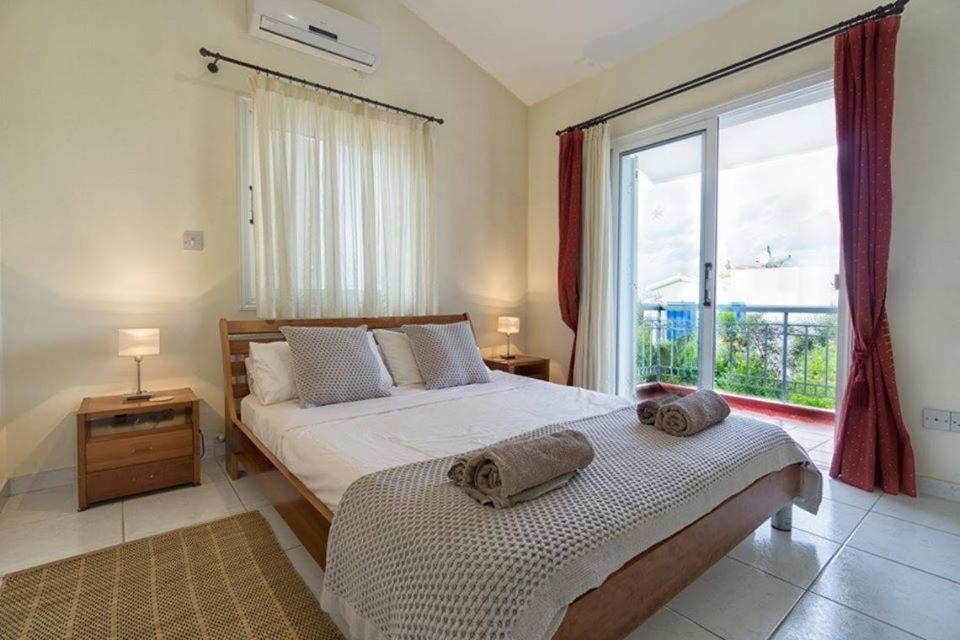 Capers Villa