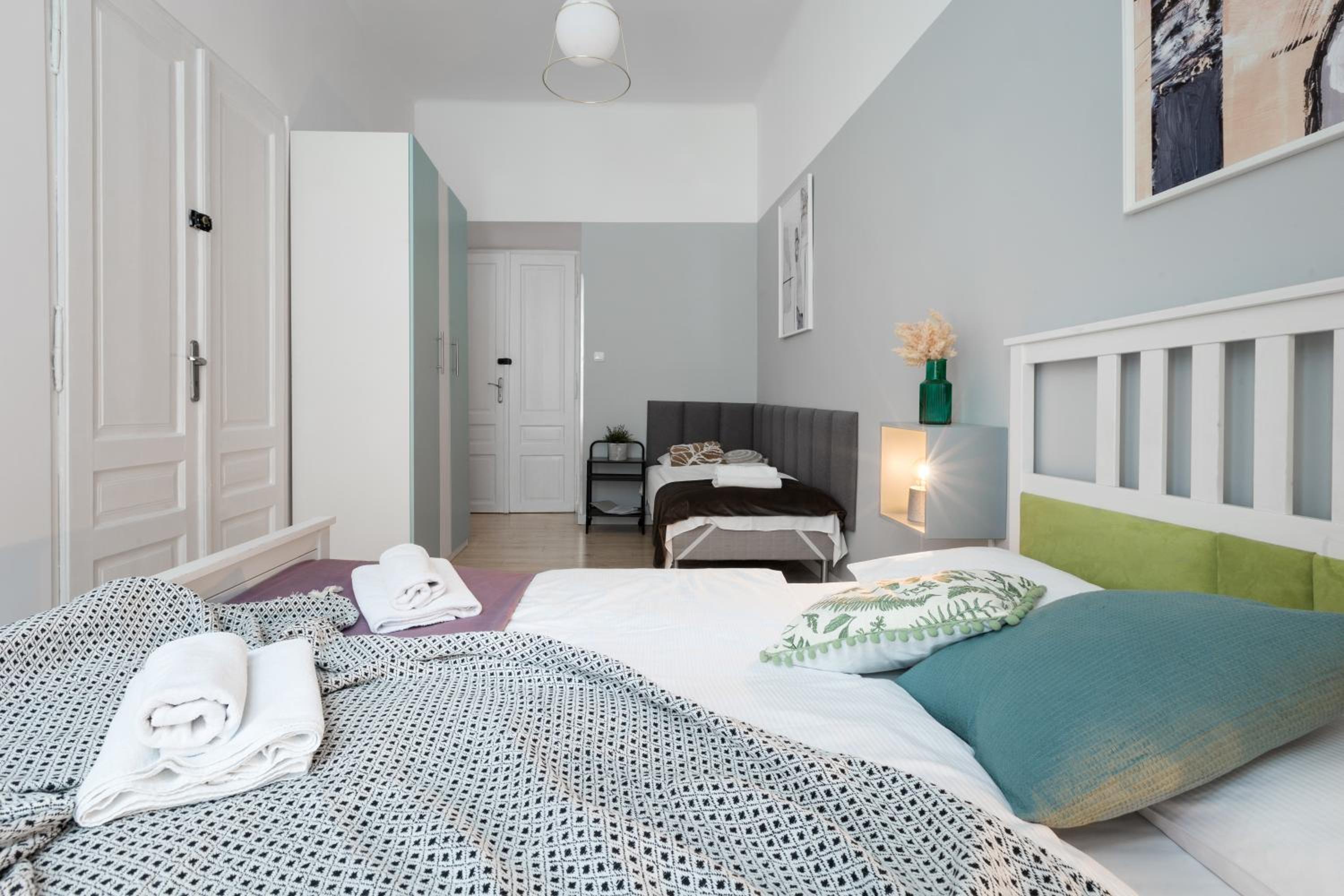 Friendhouse Apartments Avenue