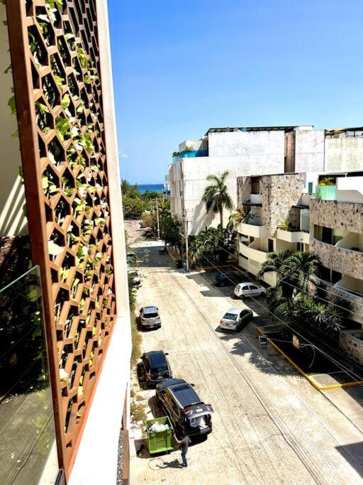 2 bedroom or 1 bedroom apartment Bahay Condos 3 min walk to beach & 5th avenue view 3