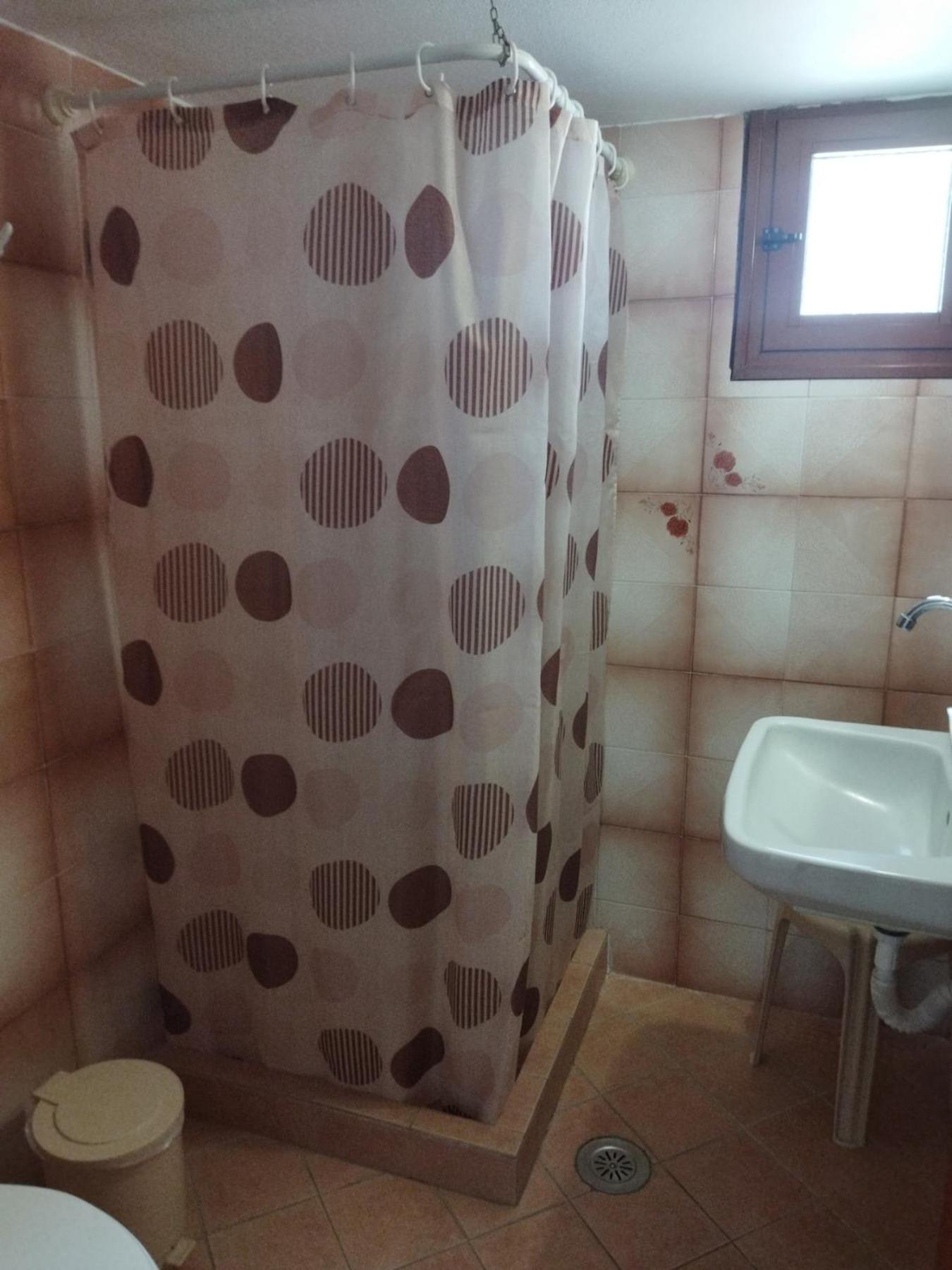 ANATOLI ROOMS SERIFOS