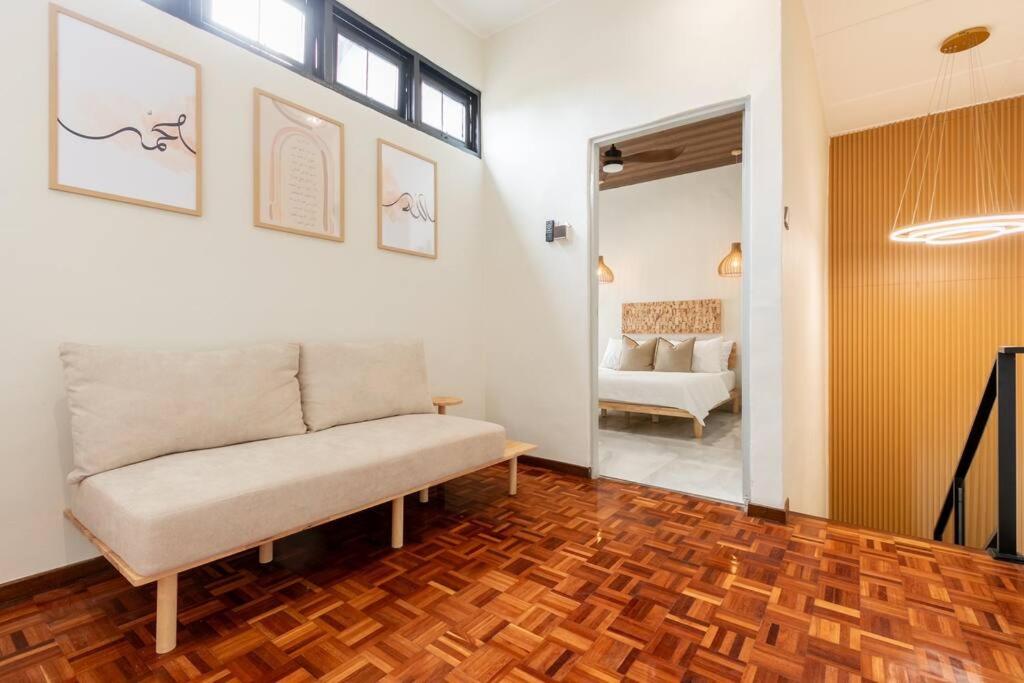 AFNA Wood House Private Pool Islamic Homestay photo 2