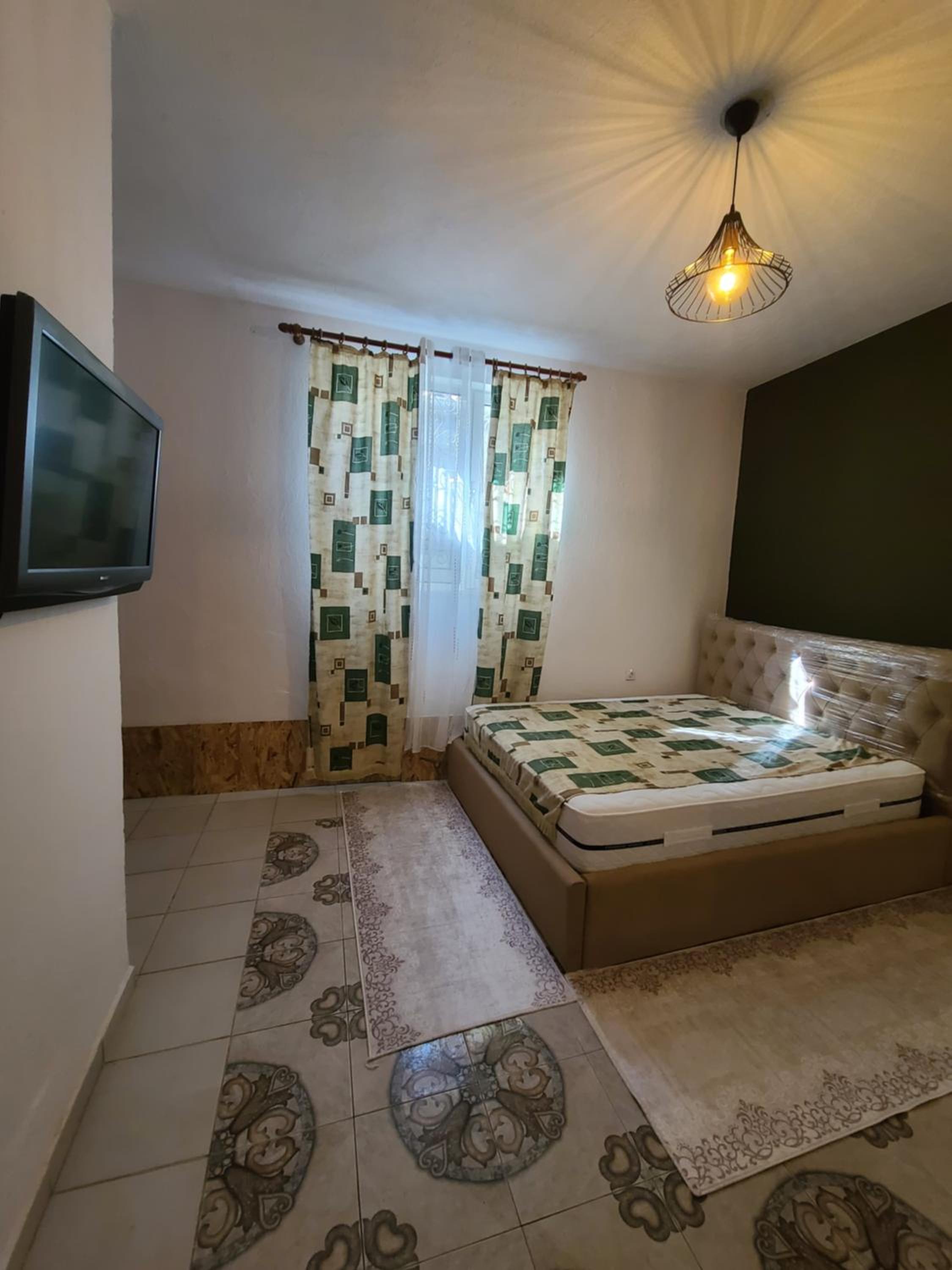 Pogradeci Lake Guest House