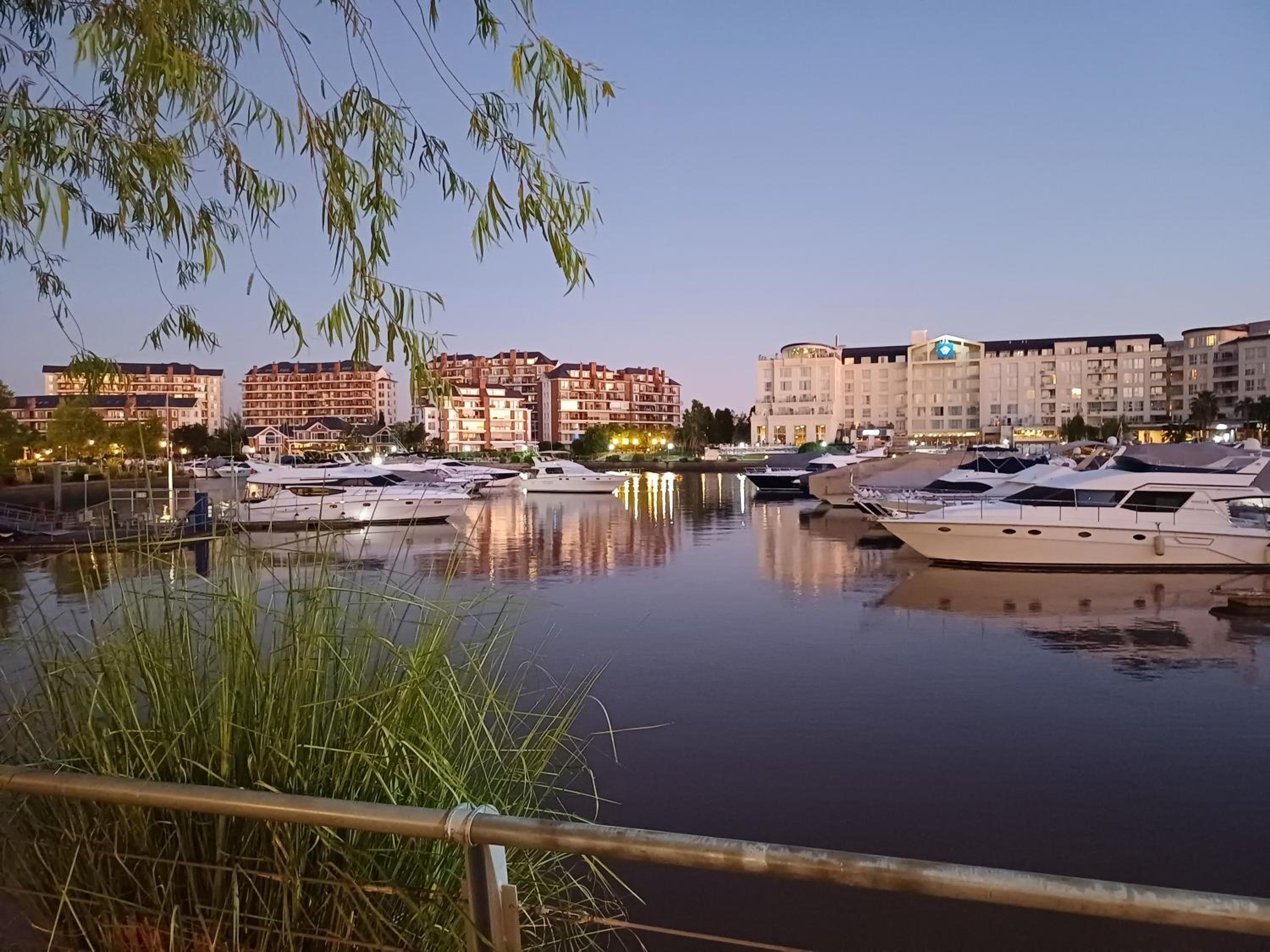 Apart , Departamento , Condo , Estudio BAHIA grande Nordelta , Tigre
