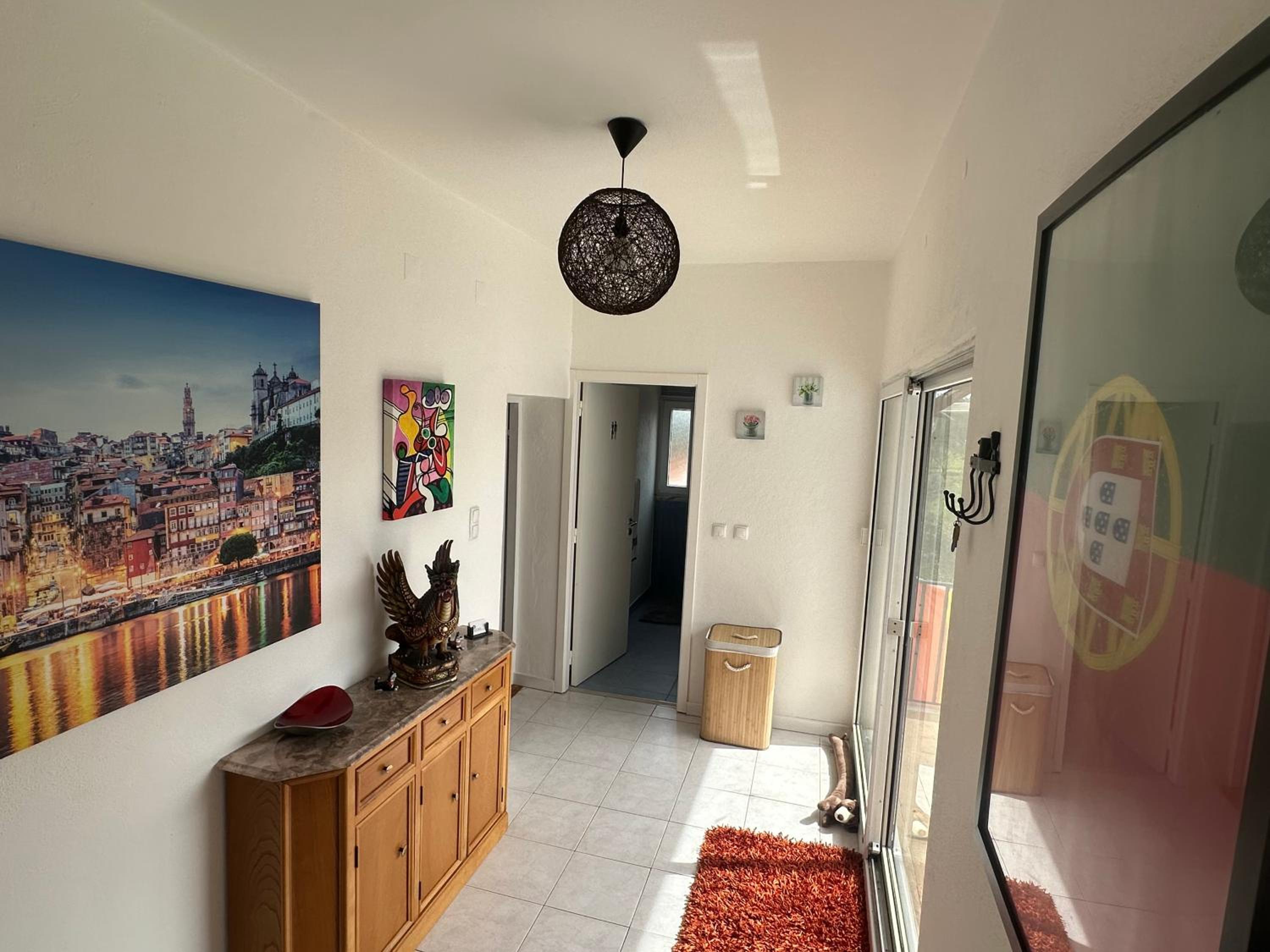 Villa Azul, Graça Portugal