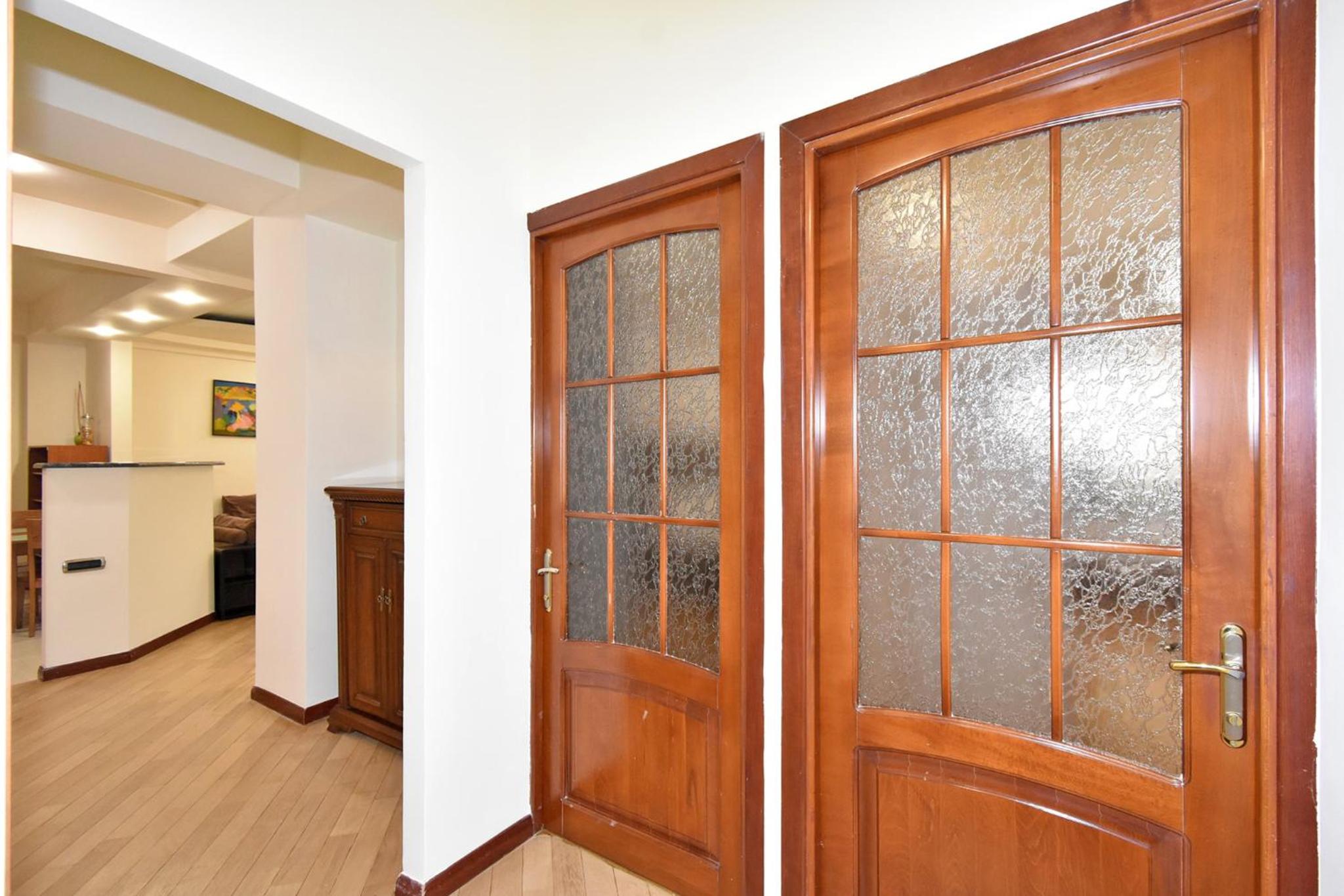 Lux Apartment 2 Bedrooms 2 Bathrooms , Open Balcony In The Center Of Yerevan , Near Malibu Park