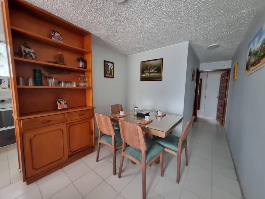 Apartamento Edificio Los Delfines