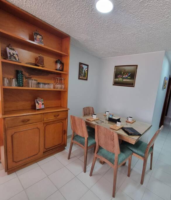 Apartamento Edificio Los Delfines