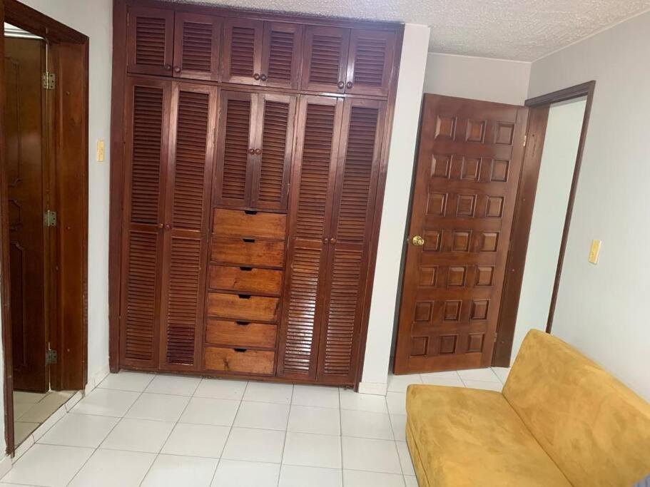 Apartamento Edificio Los Delfines