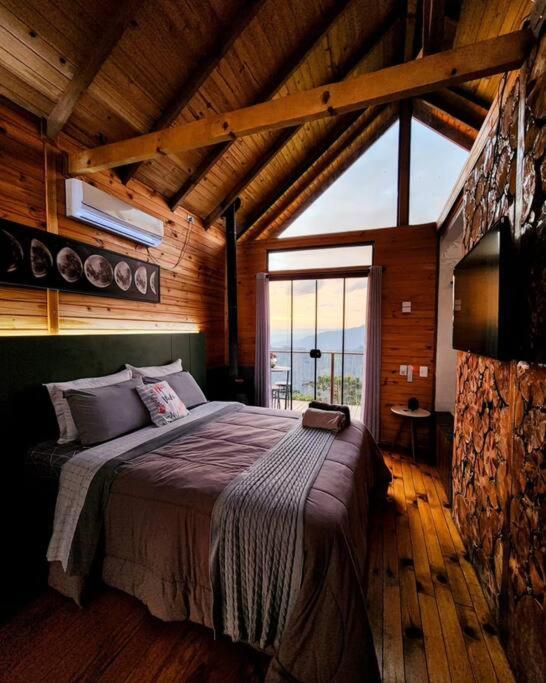 Cabana Aconchegante de altitude com hidro