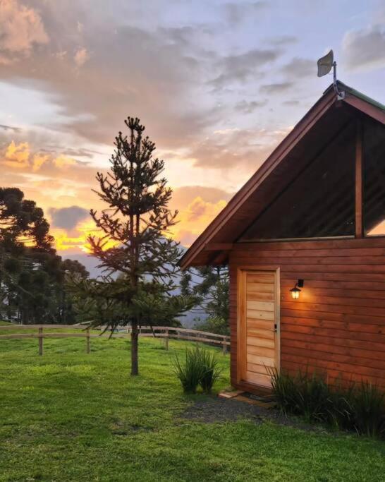 Cabana Aconchegante de altitude com hidro