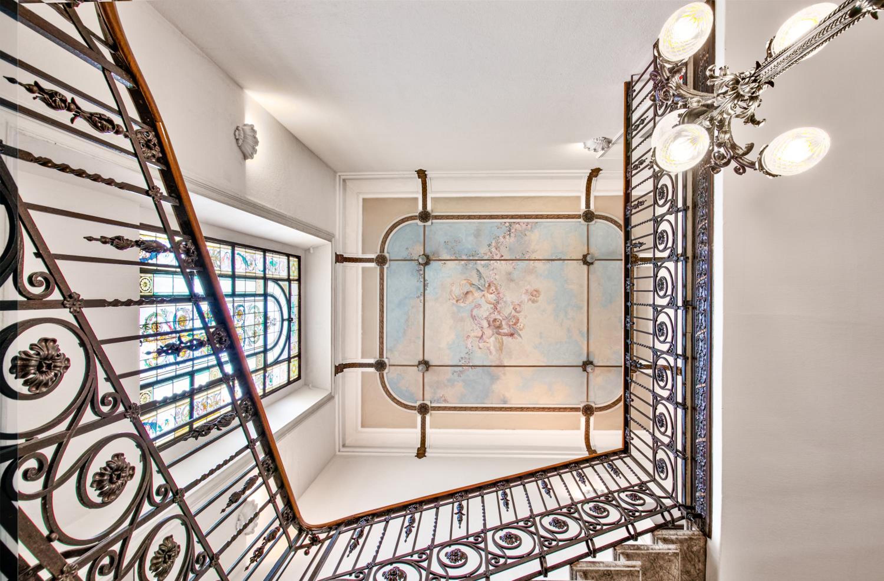 (5 bedrooms) 3 Seasons Villa on Como Lake view 3
