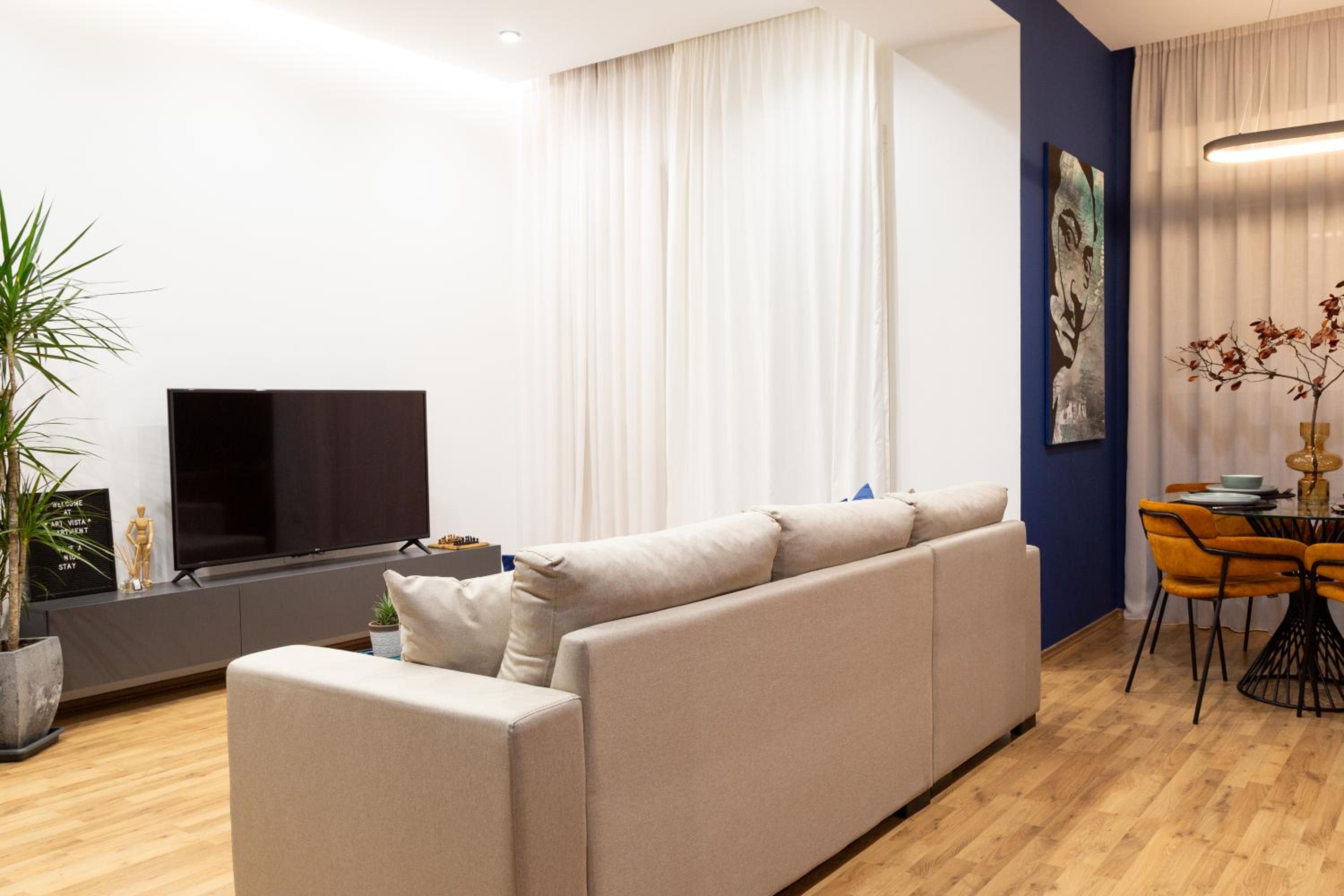 Art Vista Apartment
