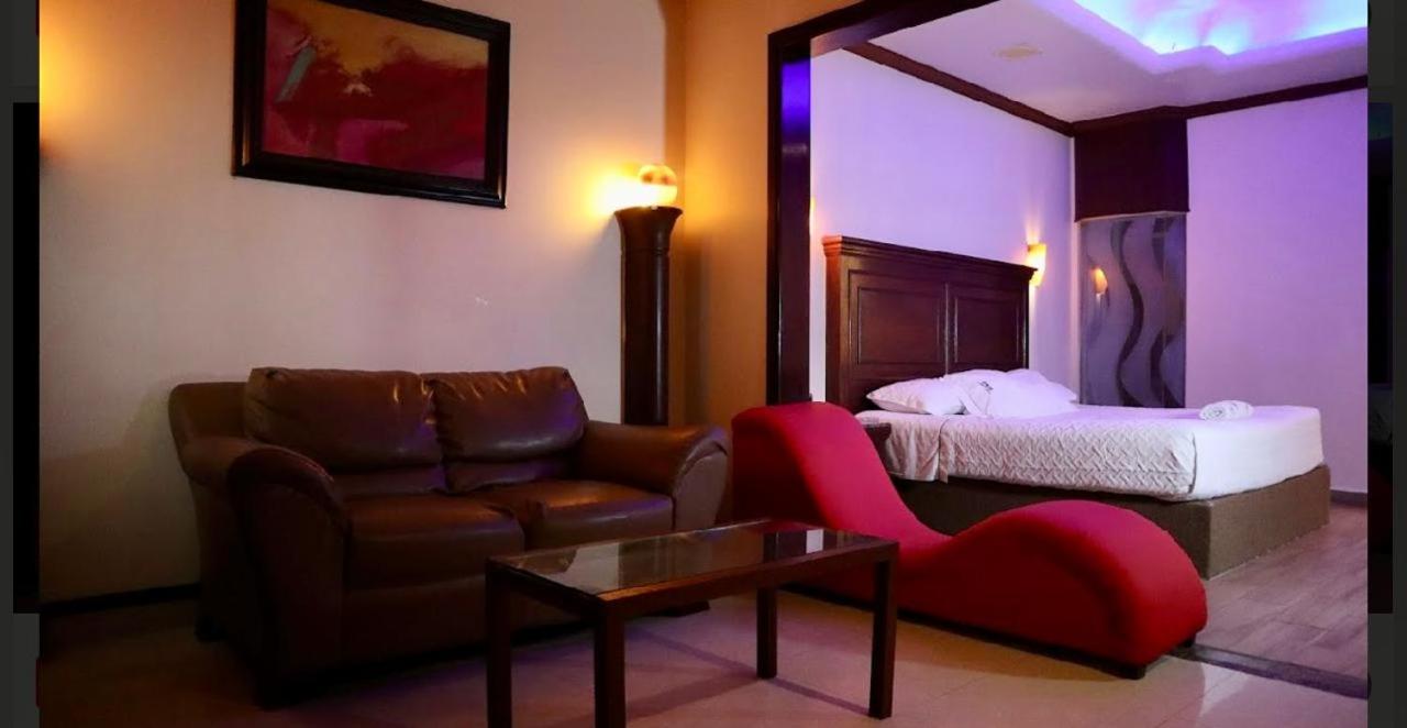 Reynosa Vacations - Hotel Dali - Property Image 3