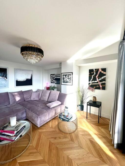 102sqm exclusive loft in trendy Noblessner Tallinn city view 4