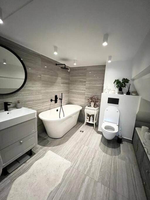 102sqm exclusive loft in trendy Noblessner Tallinn city view 5