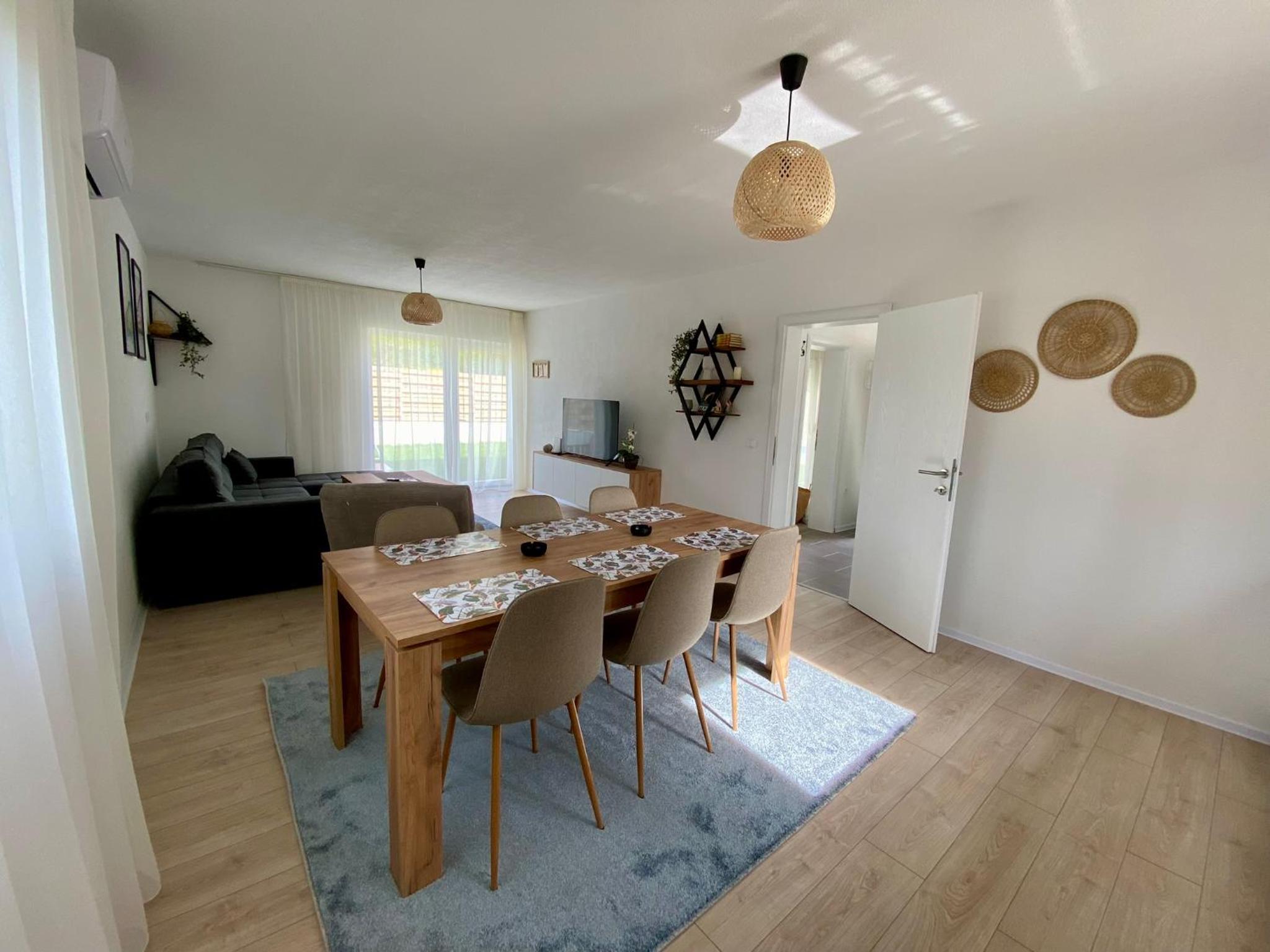 Vestovis Holiday House