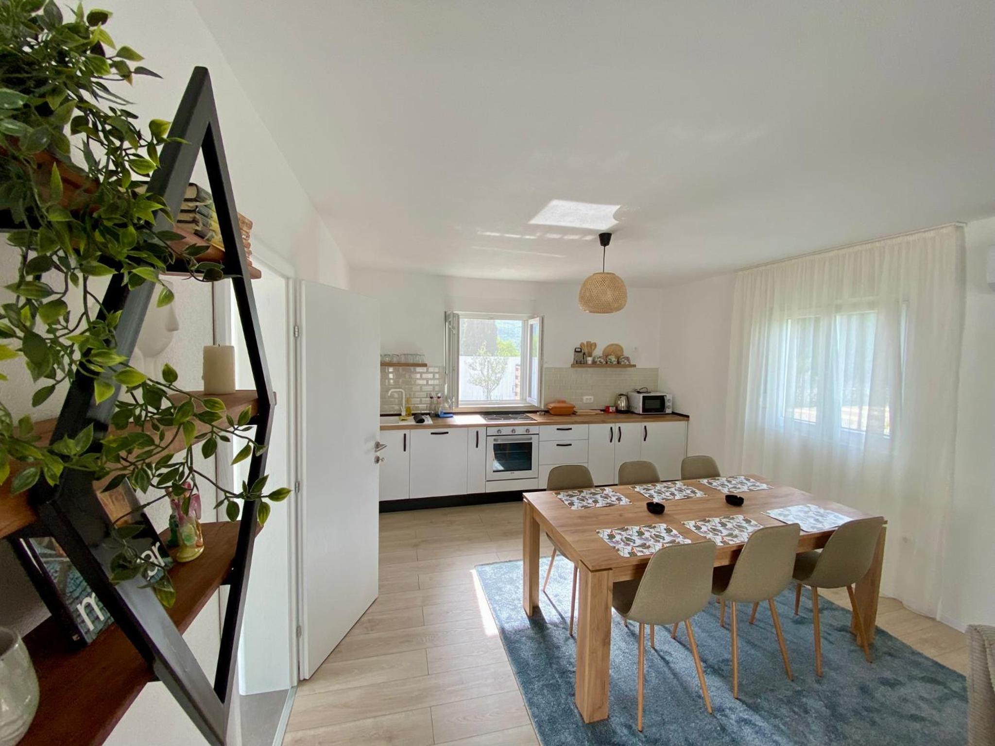 Vestovis Holiday House