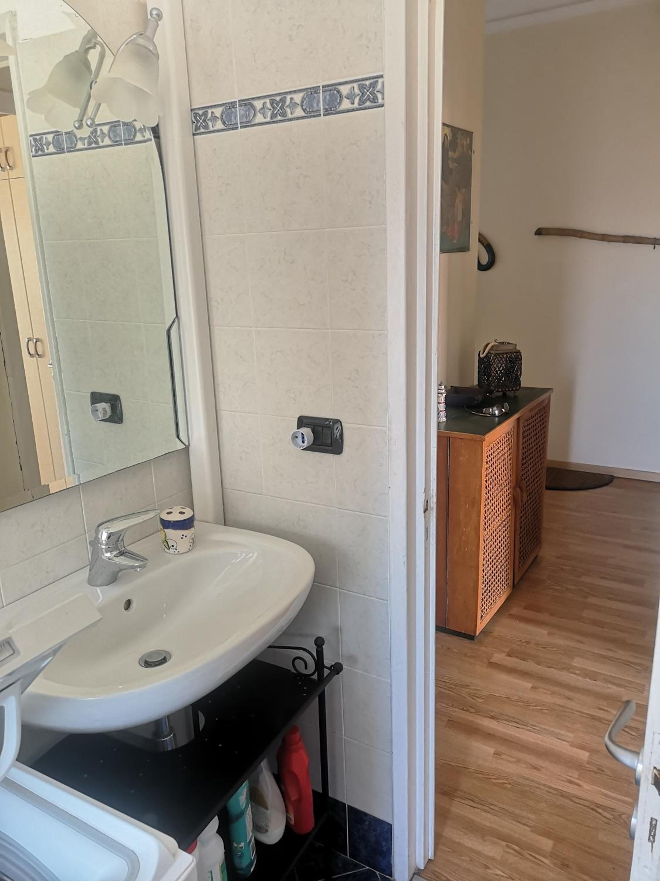 Geko Home en Varazze — bathroom